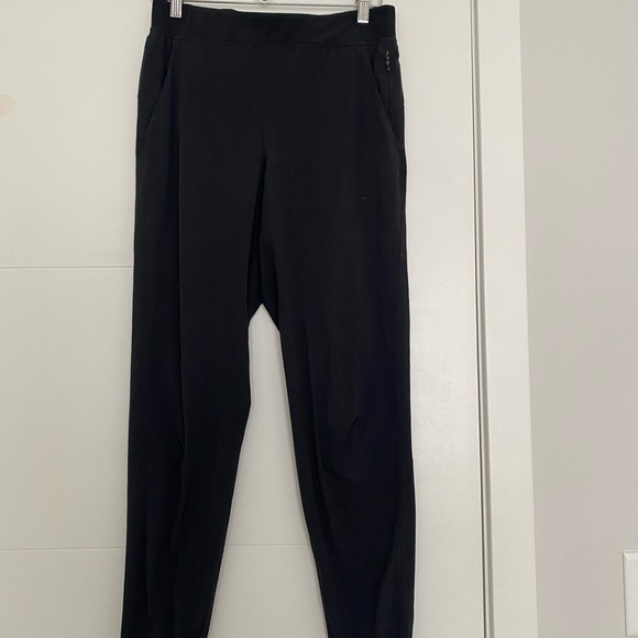 Lululemon Joggers - Picture 1 of 3